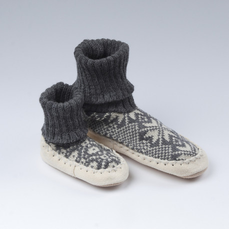 Chausson chaussette gris enfant en laine norvégienne au motif jacquard