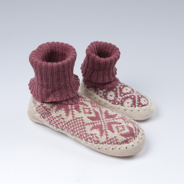 Traditionnel chausson chaussette rose pour enfant en laine norvégienne