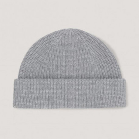 Bonnet gris en laine cotelé