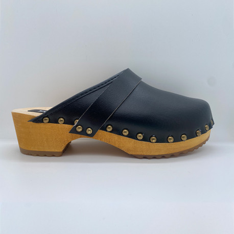 sabot en cuir cloutés